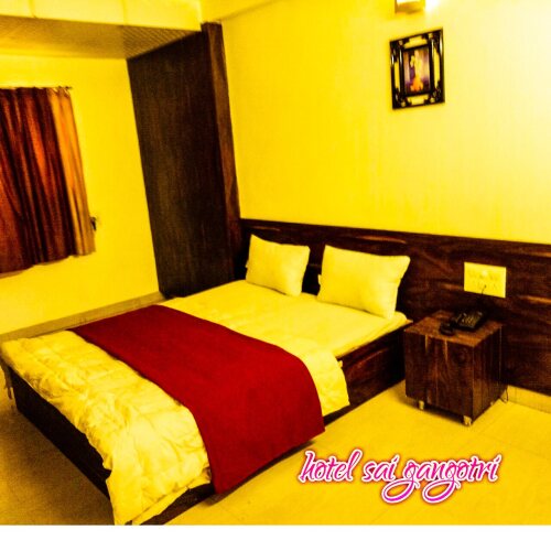 hotel sai gangotri