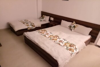 hotel sai gangotri