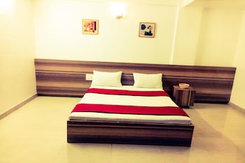 Hotel Sai Gangotri,Nagar Manmad Road/Near St Stand,2 star
