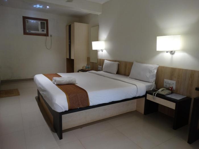 abhishek beach resort and spa