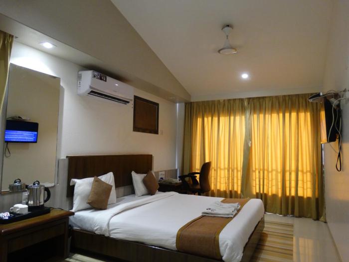 abhishek beach resort and spa