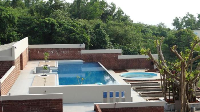 abhishek beach resort and spa