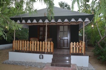 gulmohar sariska resort
