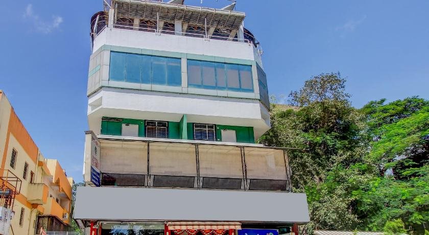 hotel samrat