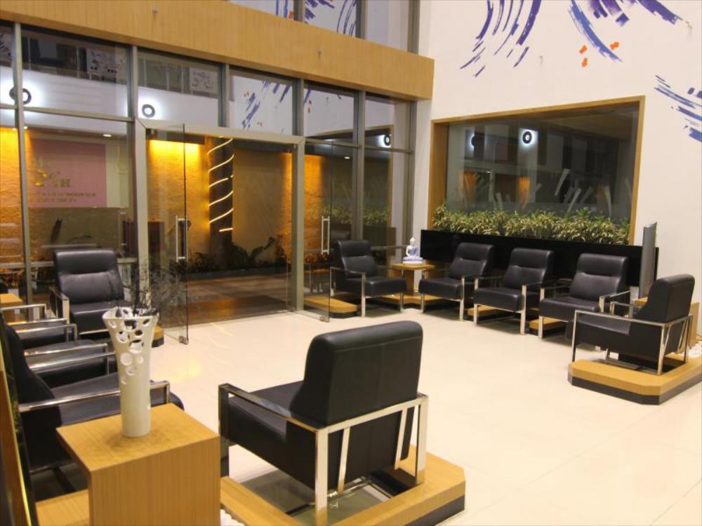 Hi5 Hotel & Experience,Maharashtra>>Nashik,4 star