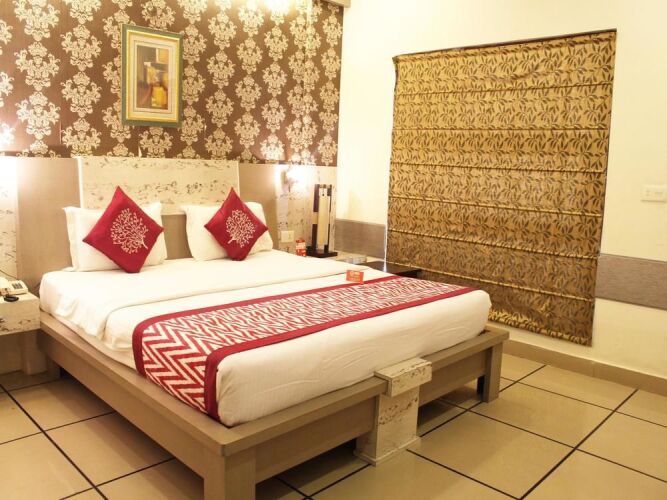 hotel gian residency