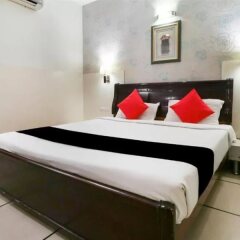 Hotel Gian Residency,Railway Road,3 star