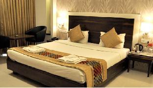 hotel neelams countryside