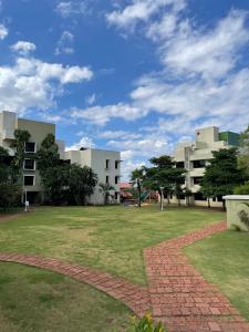 camel valley resort and spa