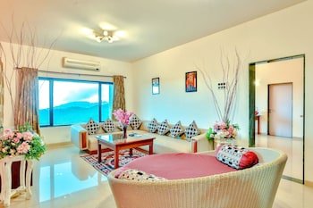 camel valley resort and spa