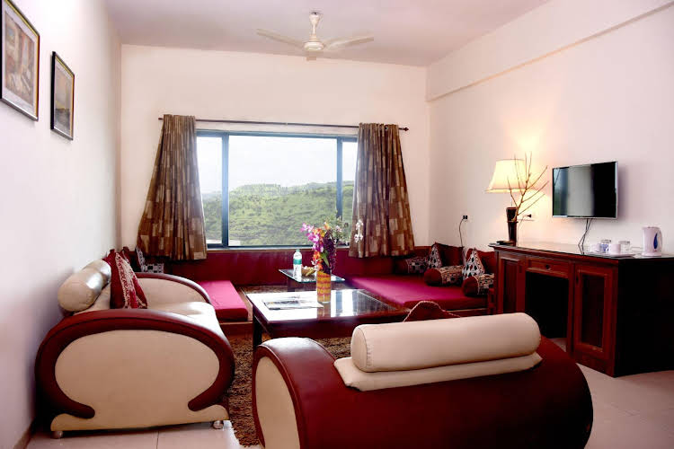 camel valley resort and spa