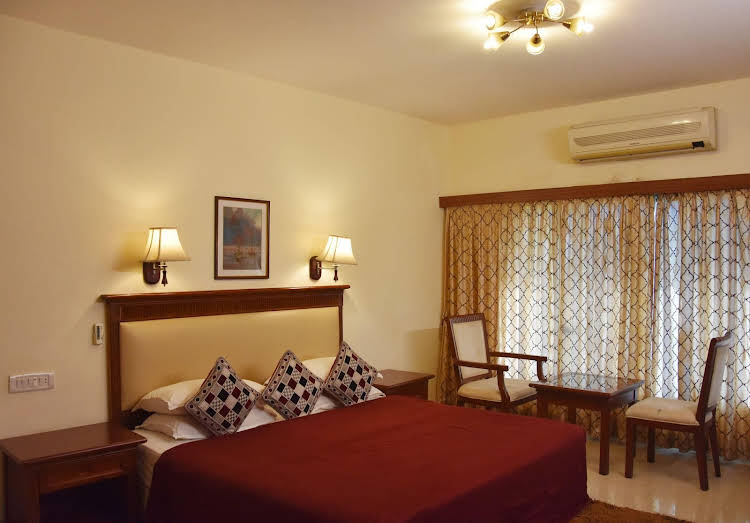 camel valley resort and spa