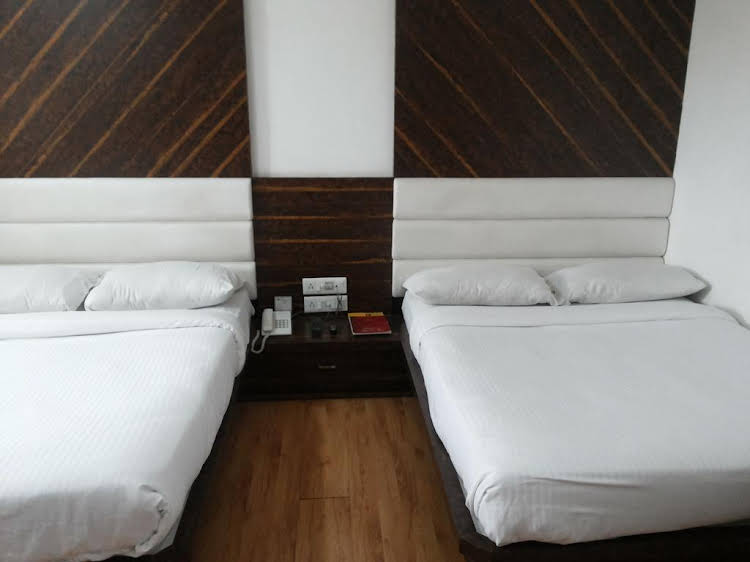 hotel kanchan tilak
