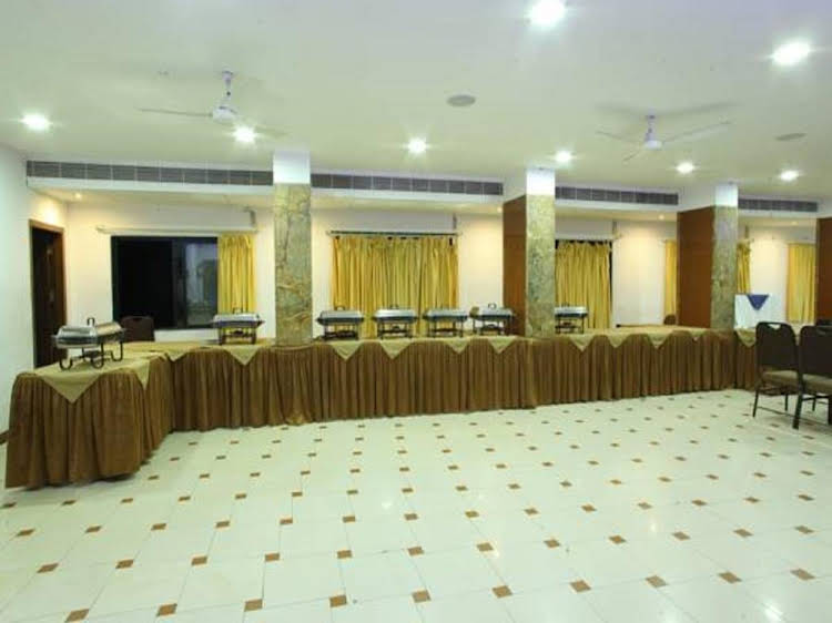 hotel kanchan tilak