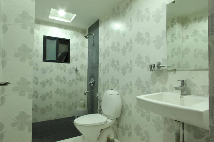 hotel kanchan tilak