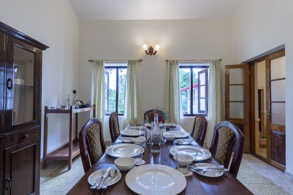 pollibetta bungalow coorg
