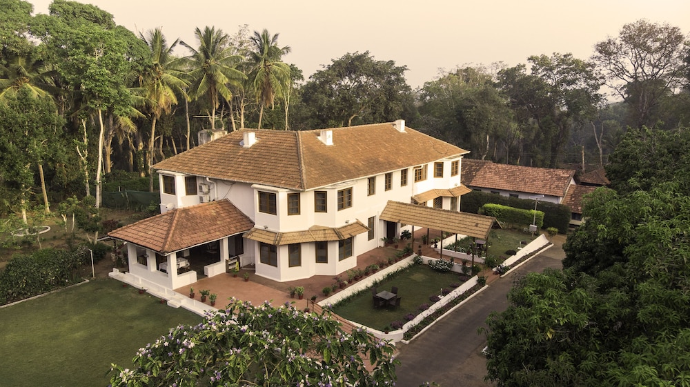 pollibetta bungalow coorg
