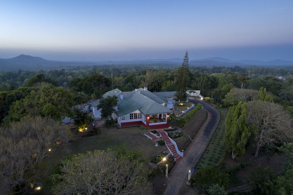 pollibetta bungalow coorg