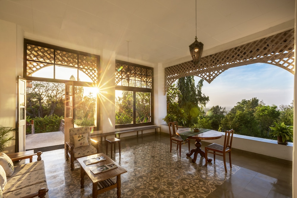 pollibetta bungalow coorg
