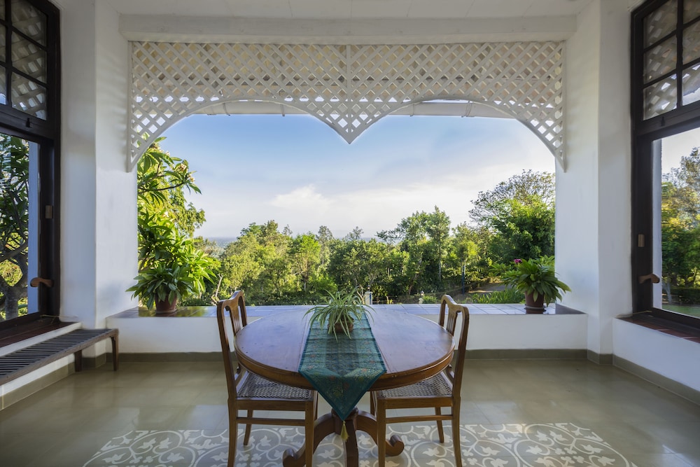 pollibetta bungalow coorg