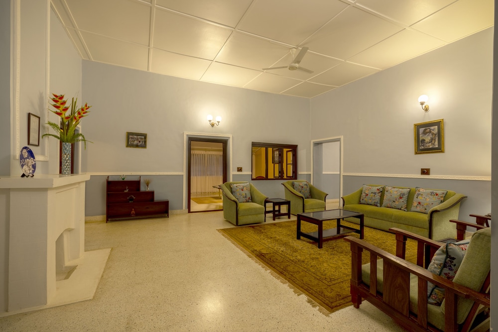 pollibetta bungalow coorg