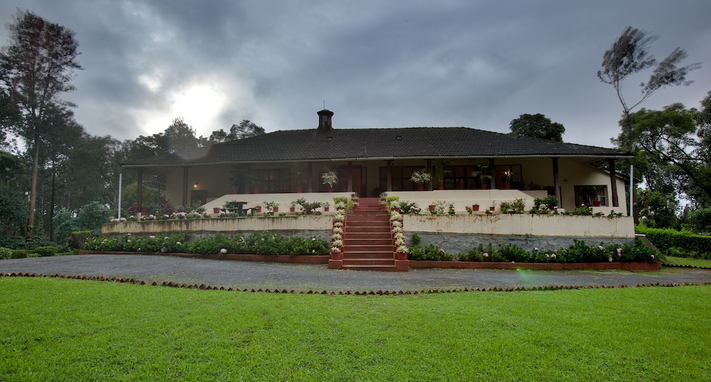 pollibetta bungalow coorg