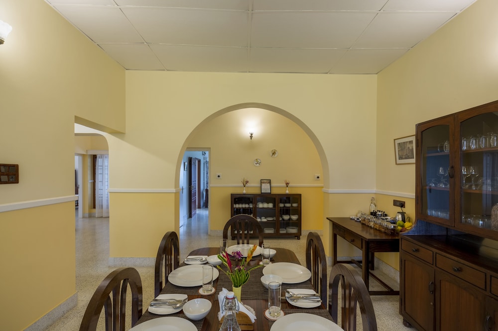 pollibetta bungalow coorg