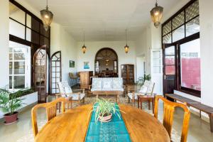 Pollibetta Bungalow, Coorg,Kodagu>>Gonikoppal,3 star