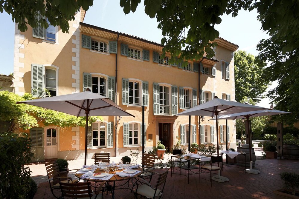 hostellerie de labbaye de la celle
