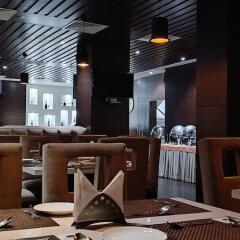 b s park plaza