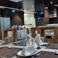 b s park plaza