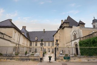 Chateau De Pizay,Belleville-En-Beaujolais>>Belleville,4 star