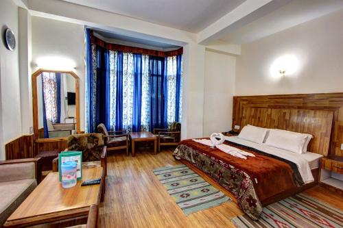 Hotel Royal,New Manali>>Manali,3 star