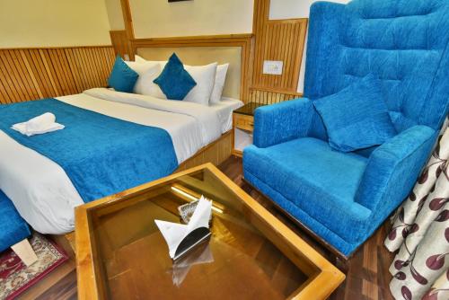hotel himgiri