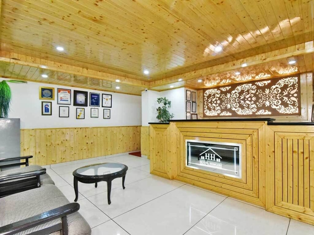hotel himgiri