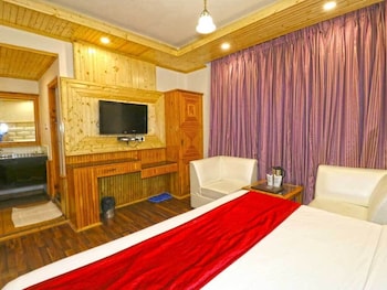 hotel himgiri