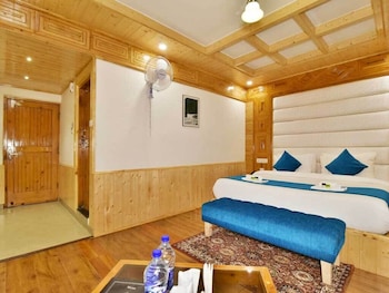 hotel himgiri