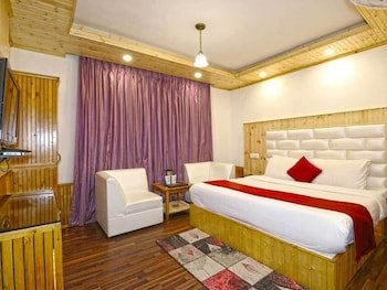 hotel himgiri
