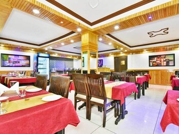 hotel himgiri