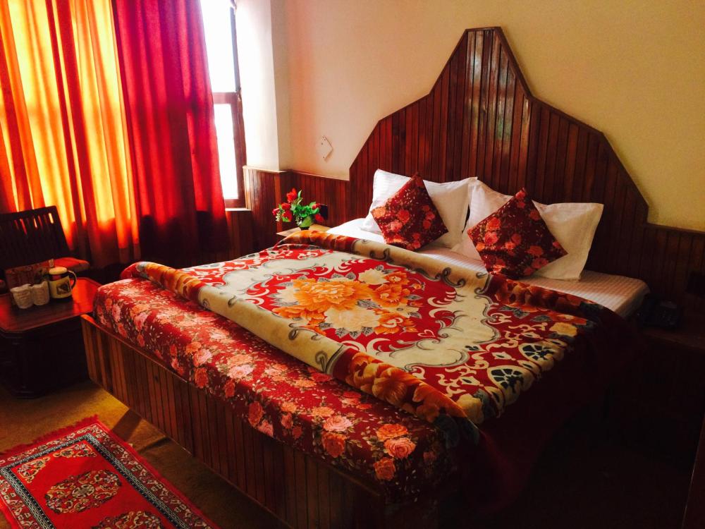 hotel hadimba palace manali