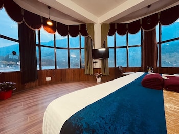 hotel hadimba palace manali