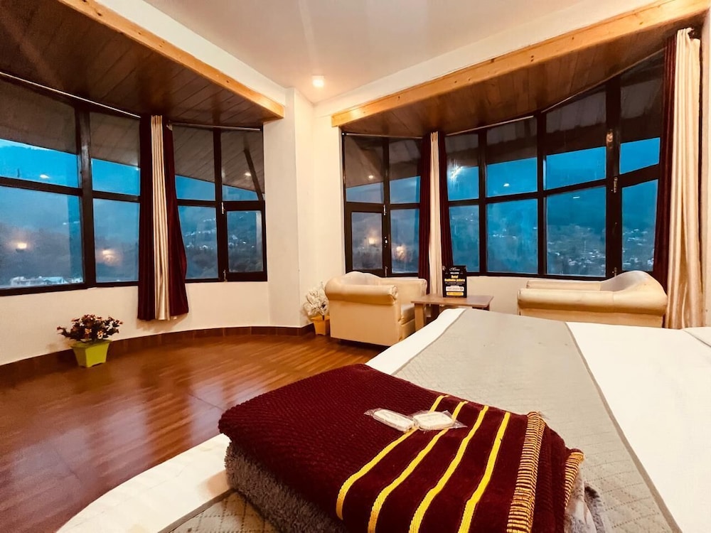 hotel hadimba palace manali