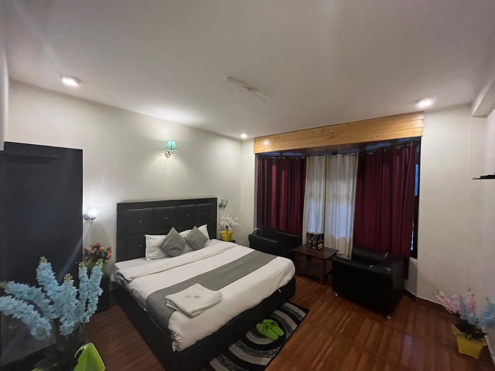 hotel hadimba palace manali