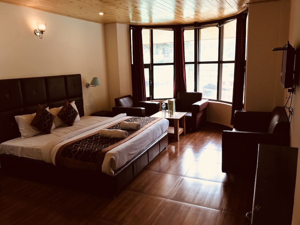 hotel hadimba palace manali