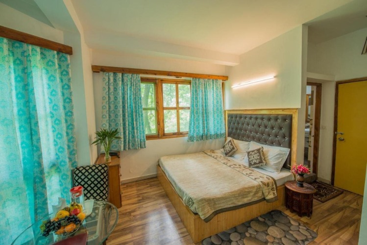 dchalet manali