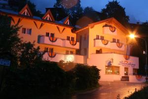 Hotel Sunshine Superior - Adults Only,Landeck>>Kappl,4 star