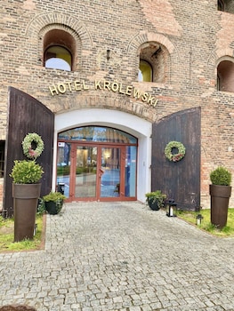 jess hotel krolewski gdansk old town