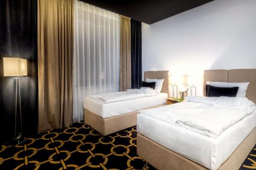 jess hotel krolewski gdansk old town