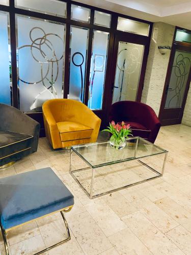 jess hotel krolewski gdansk old town