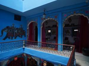 yogi guest house